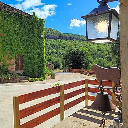Apartmanhotel La Borda De Pastores 3*