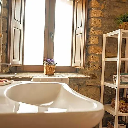 Apartmanhotel La Borda De Pastores