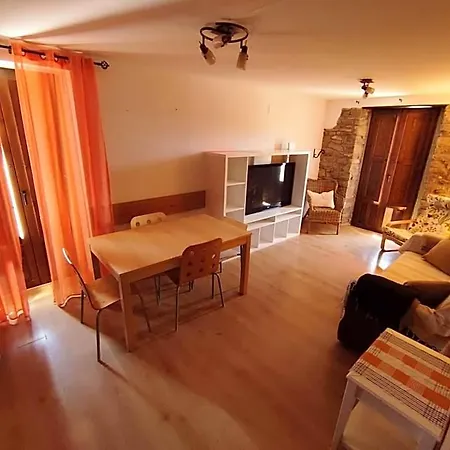 La Borda De Pastores Apartmanhotel 3*